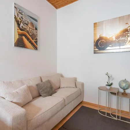 شقة Chic In - Balcony & Easy Access لوبن