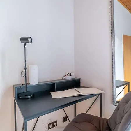 Chic In Leoben - Balcony & Easy Access * Leoben (Styria)